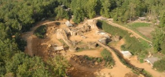 Guédelon : Les bâtisseurs d’antan